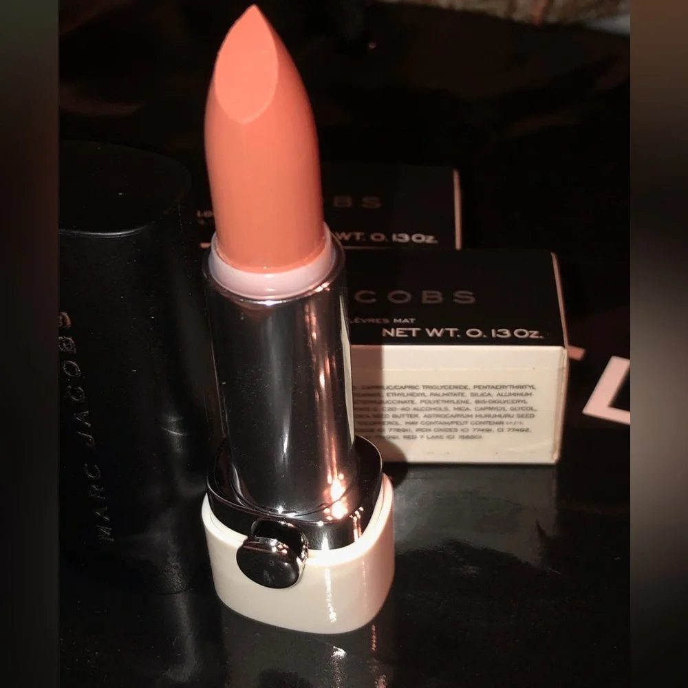 Marc Jacobs Pout Lipstick-142